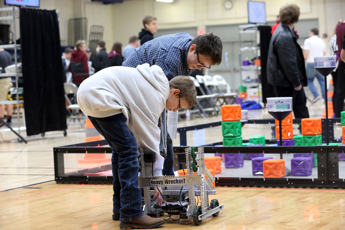 Cross County Robotics Tournament (11).jpg